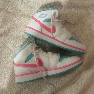 DIGITAL PINK JORDAN 1 💗